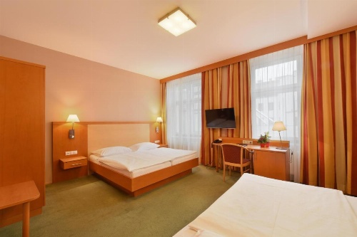 Hotel Lucia image 24