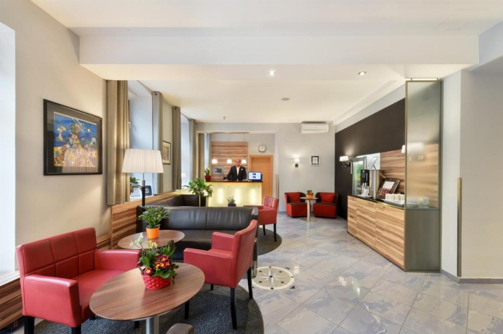 Hotel Lucia Image 36